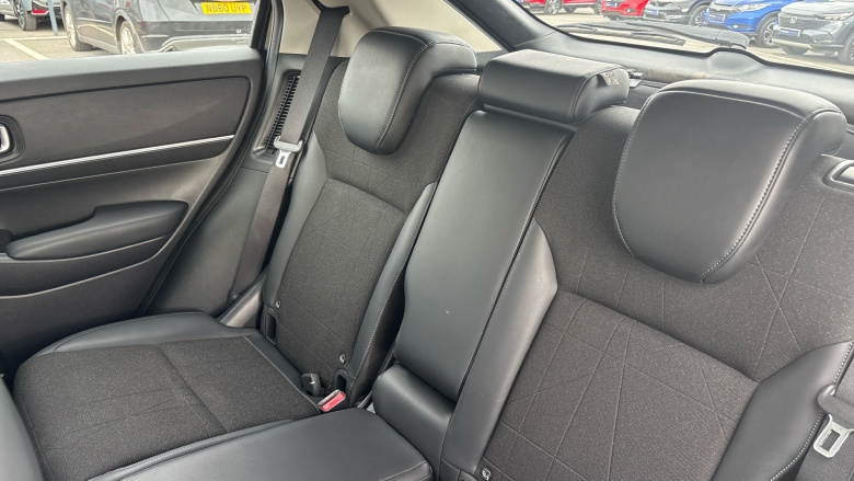 Honda HR-V 1.5 eHEV Advance 5dr CVT Hybrid Hatchback